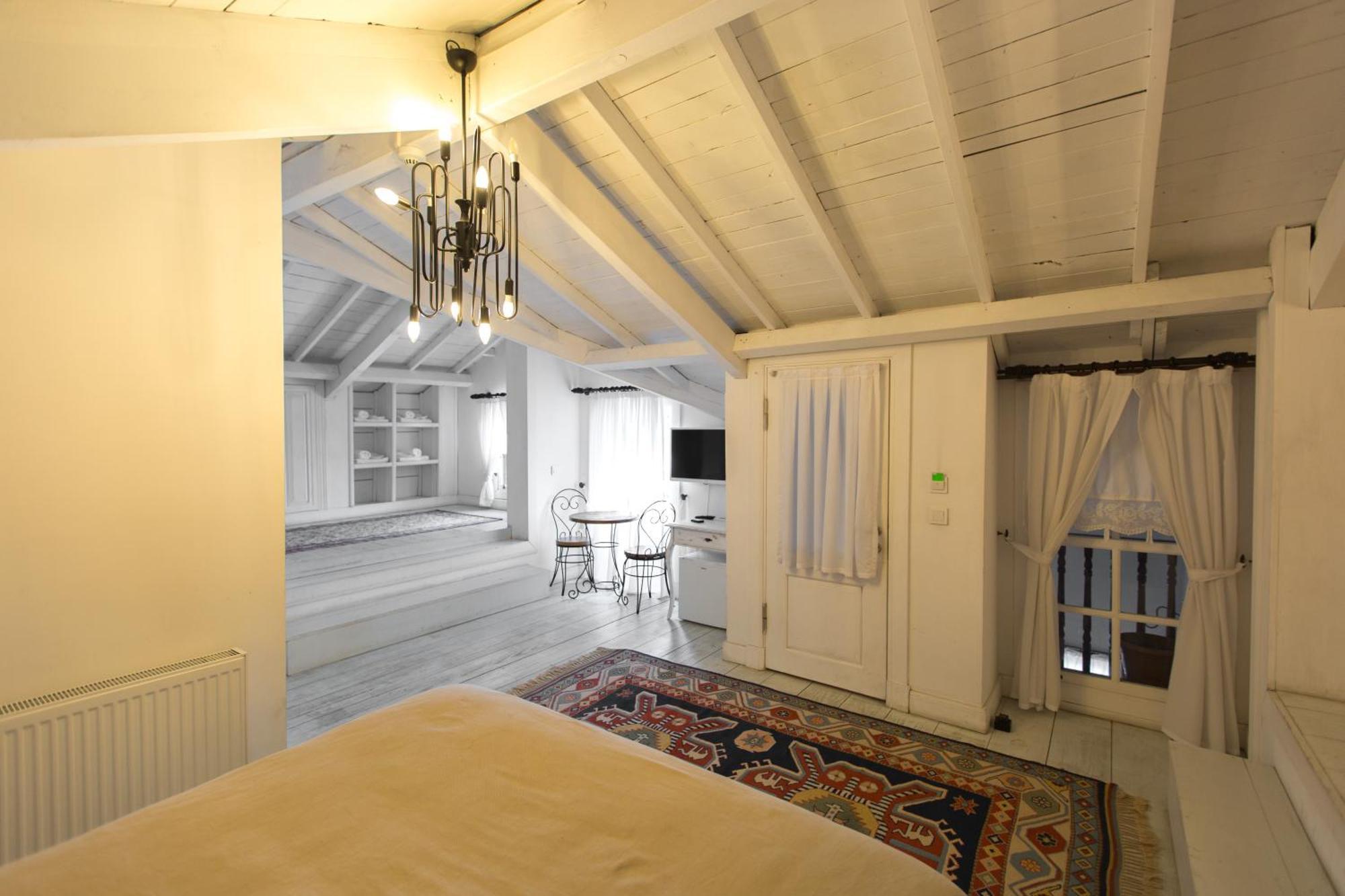 Isparta Historical Mansion Eskiciler Konagi - Cittaslow Egirdir Екстериор снимка