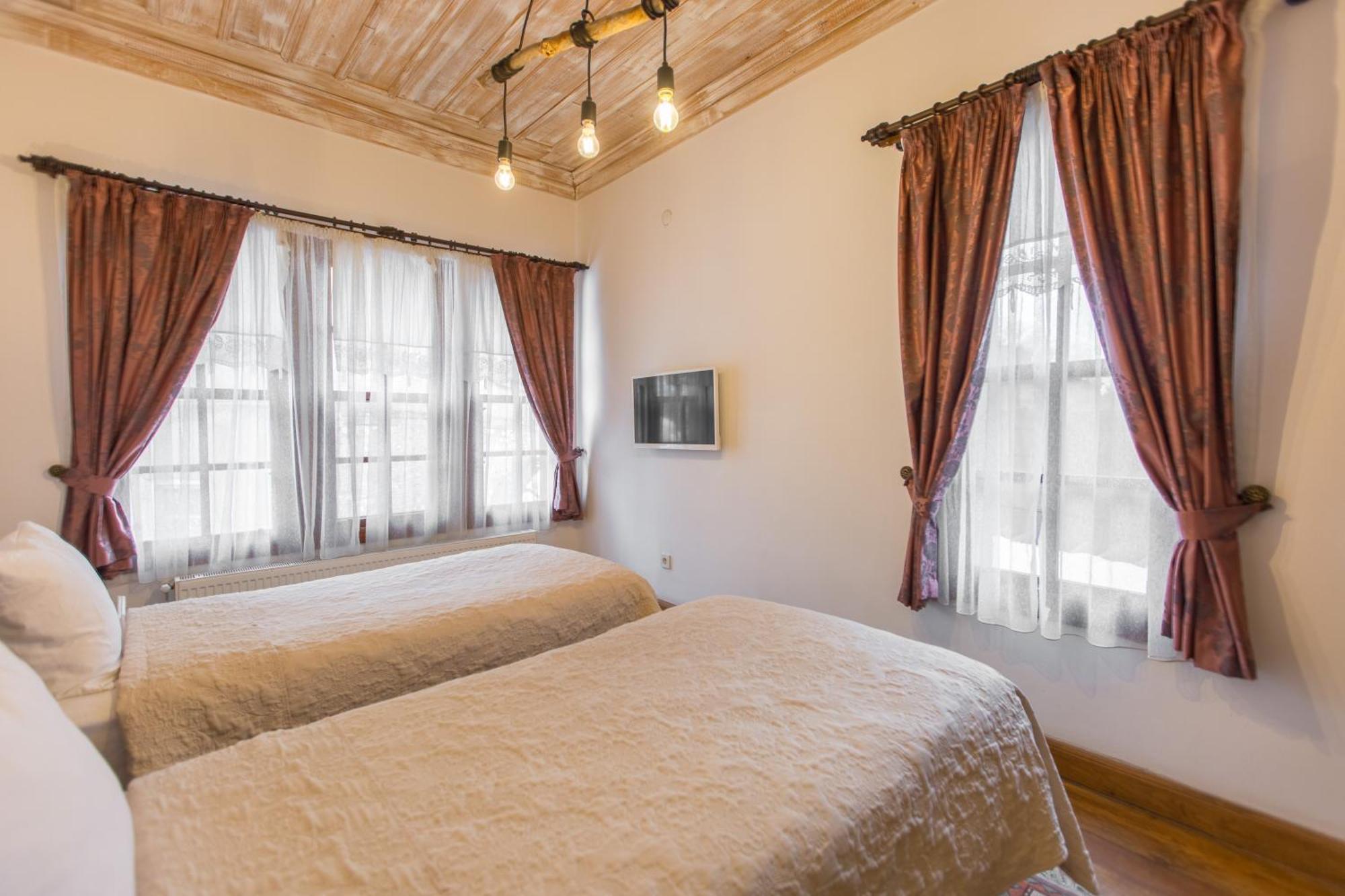 Isparta Historical Mansion Eskiciler Konagi - Cittaslow Egirdir Екстериор снимка