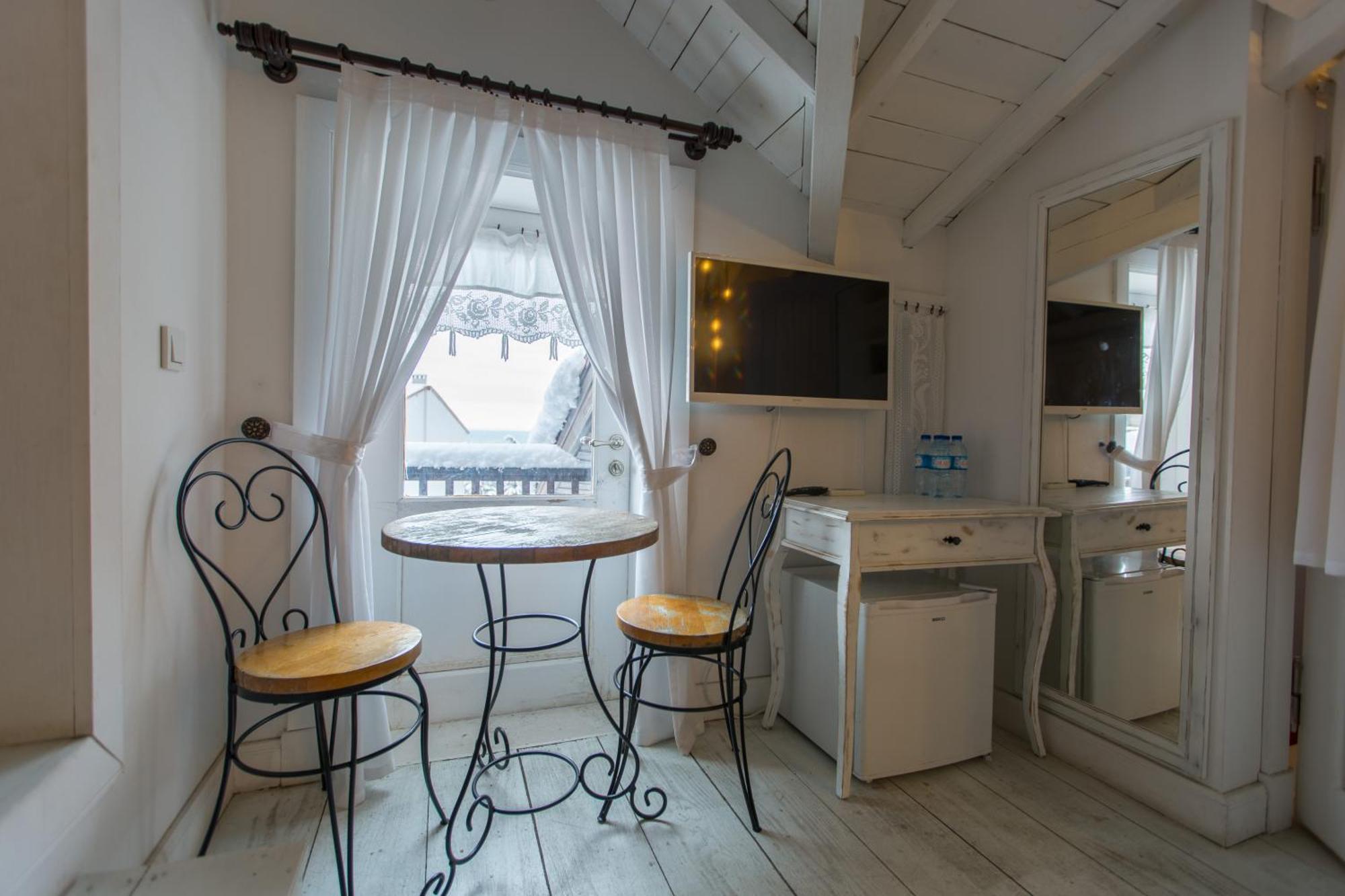 Isparta Historical Mansion Eskiciler Konagi - Cittaslow Egirdir Екстериор снимка