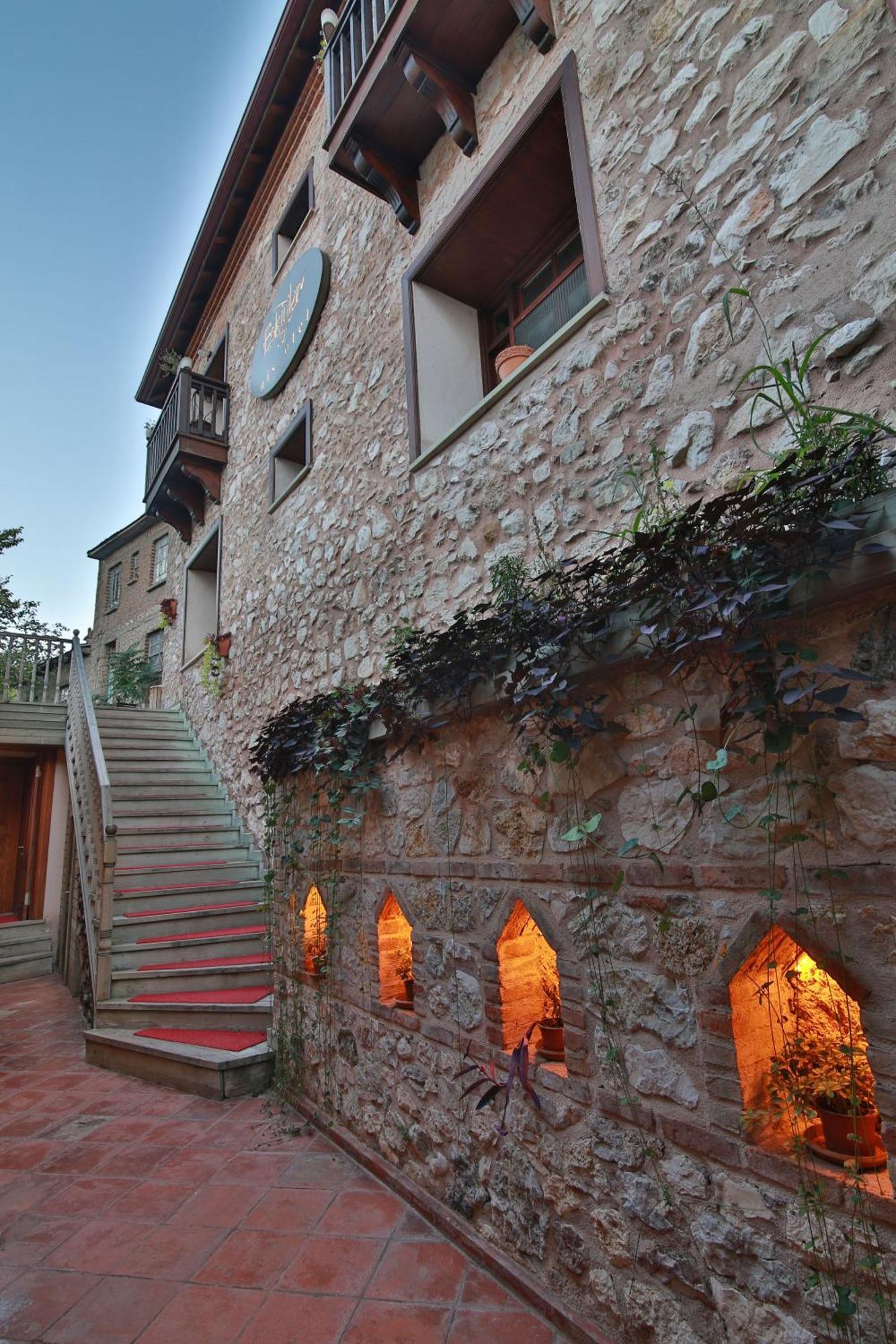 Isparta Historical Mansion Eskiciler Konagi - Cittaslow Egirdir Екстериор снимка