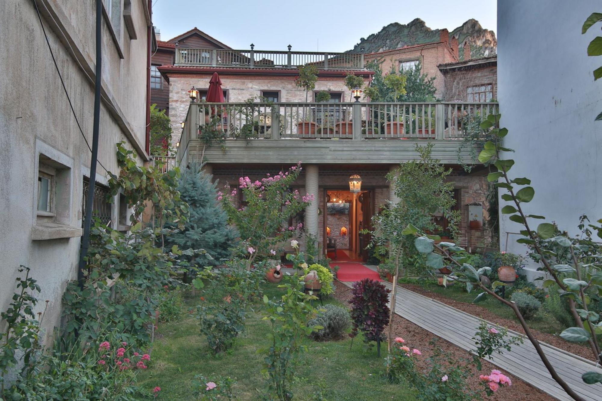 Isparta Historical Mansion Eskiciler Konagi - Cittaslow Egirdir Екстериор снимка